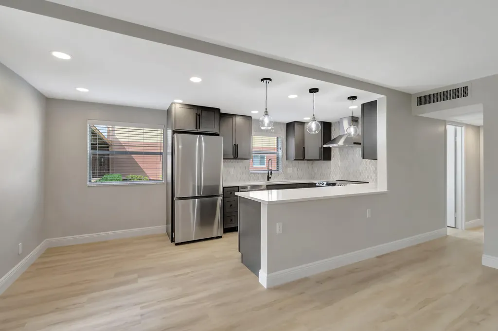 484 Saxony K Way Delray Beach FL 33446