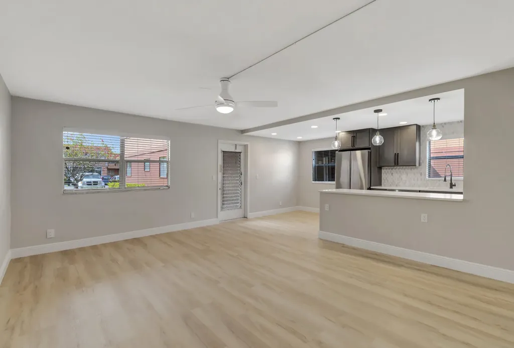 484 Saxony K Way Delray Beach FL 33446