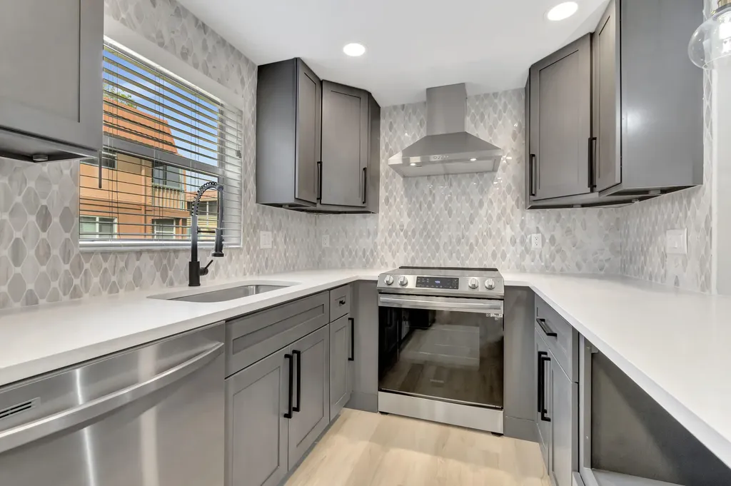 484 Saxony K Way Delray Beach FL 33446