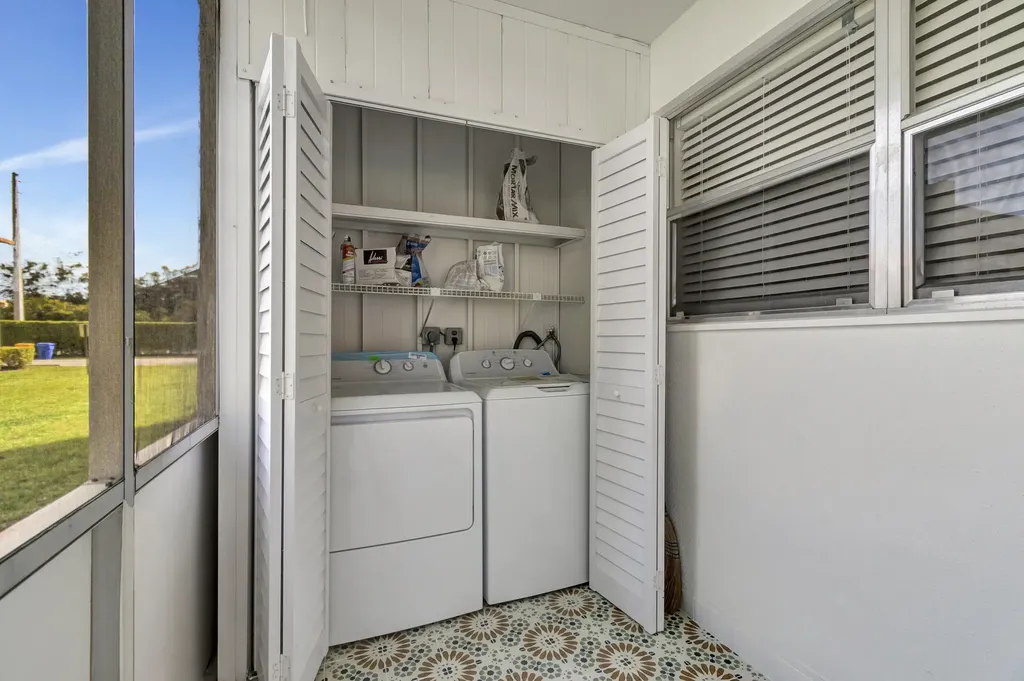 484 Saxony K Way Delray Beach FL 33446