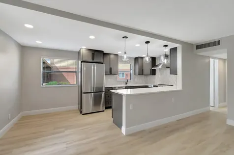484 Saxony K Delray Beach FL 33446