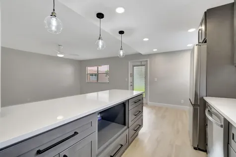 484 Saxony K Delray Beach FL 33446