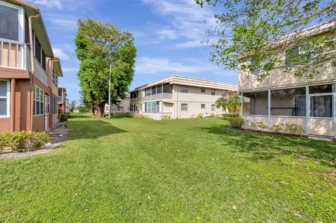 484 Saxony K Delray Beach FL 33446