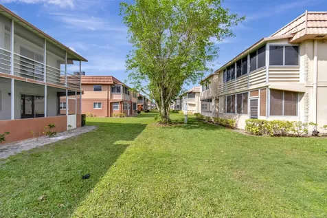 484 Saxony K Way Delray Beach FL 33446