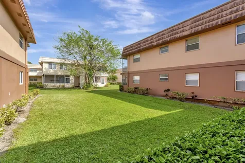 484 Saxony K Delray Beach FL 33446