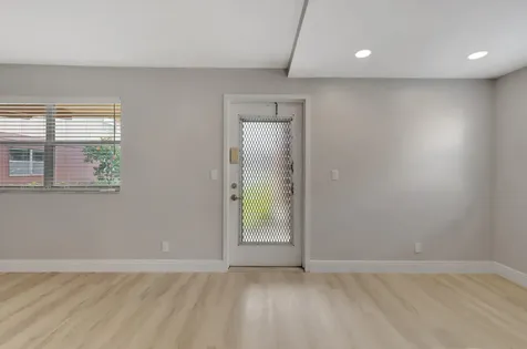 484 Saxony K Way Delray Beach FL 33446