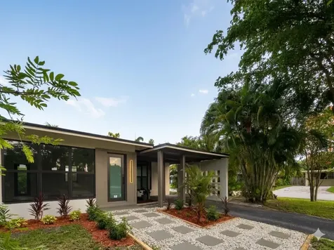 2513 NW 8th Avenue Fort Lauderdale FL 33311