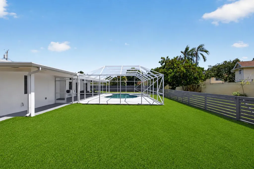 8111 W Lake Drive Lake Clarke Shores FL 33406