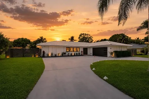 8111 W Lake Drive Lake Clarke Shores FL 33406