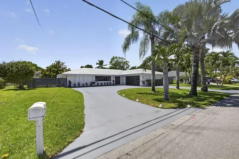 8111 W Lake Drive Lake Clarke Shores FL 33406