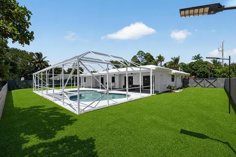 8111 W Lake Drive Lake Clarke Shores FL 33406
