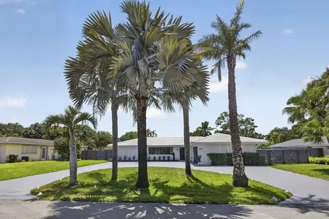 8111 W Lake Drive Lake Clarke Shores FL 33406