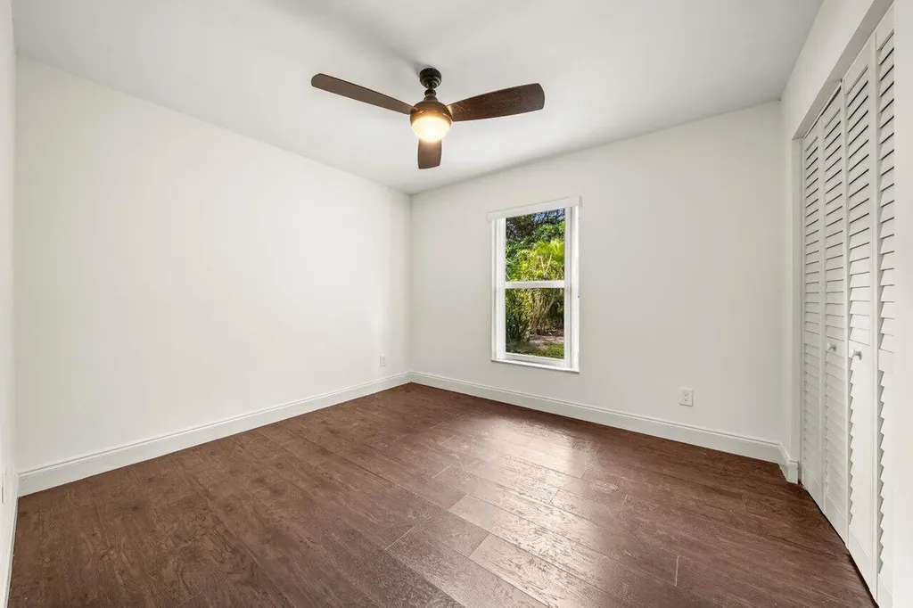 638 SW 4th Avenue Boynton Beach FL 33426