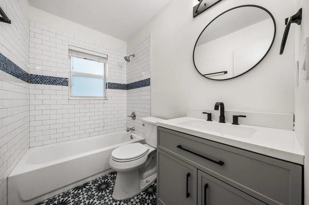638 SW 4th Avenue Boynton Beach FL 33426