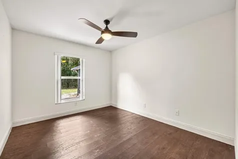 638 SW 4th Avenue Boynton Beach FL 33426