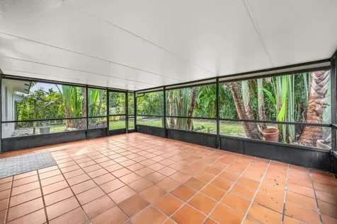 638 SW 4th Avenue Boynton Beach FL 33426
