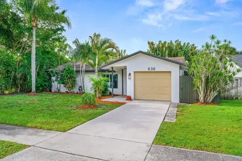 638 SW 4th Avenue Boynton Beach FL 33426
