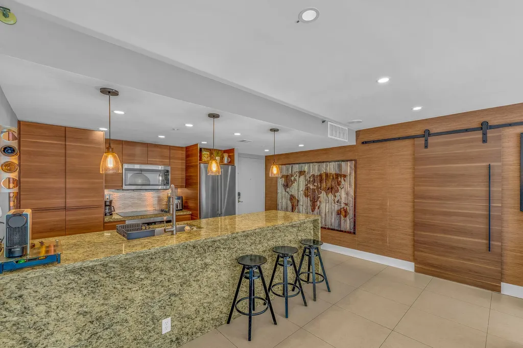 7601 E Treasure Drive North Bay Village FL 33141