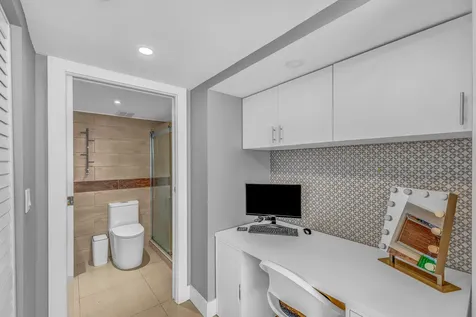 7601 E Treasure Drive North Bay Village FL 33141