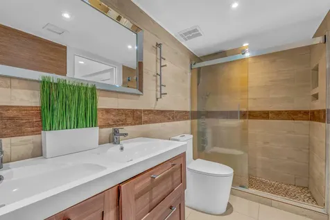 7601 E Treasure Drive North Bay Village FL 33141