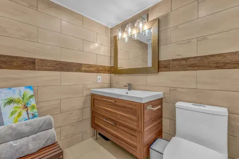 7601 E Treasure Drive North Bay Village FL 33141