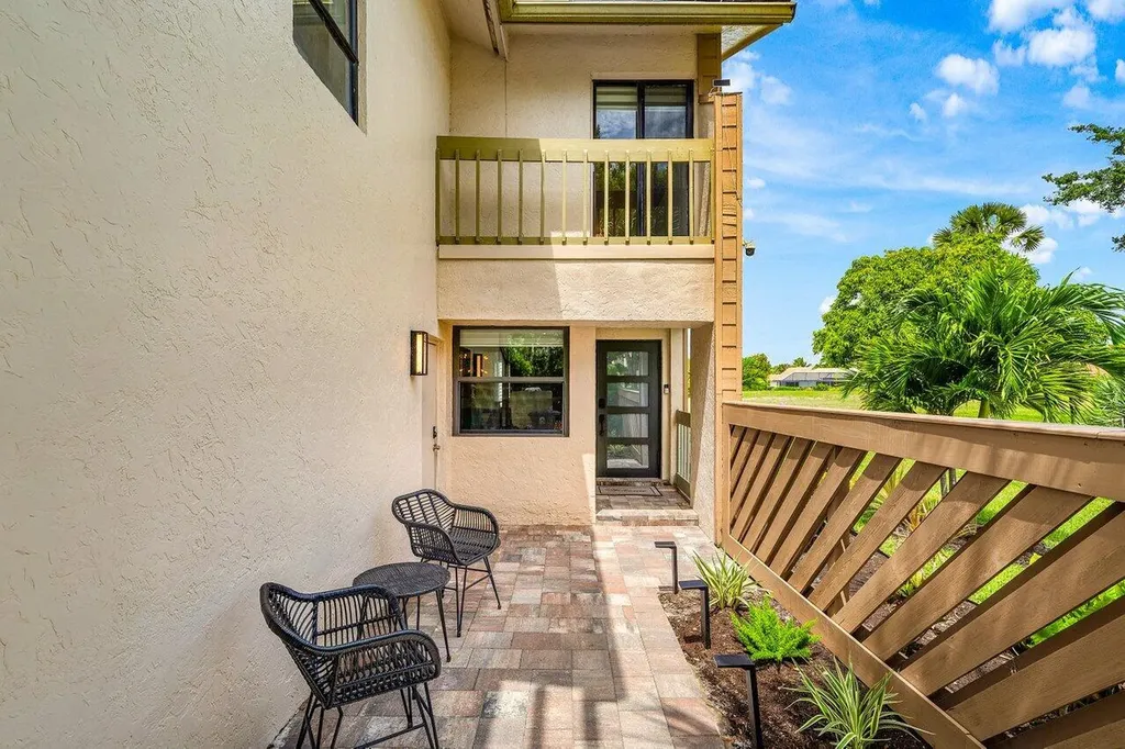6078 Glendale Drive Boca Raton FL 33433