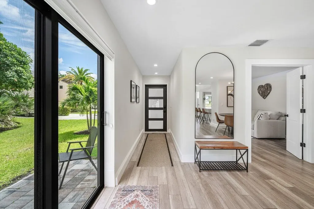 6078 Glendale Drive Boca Raton FL 33433