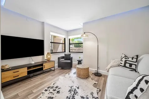 6078 Glendale Drive Boca Raton FL 33433