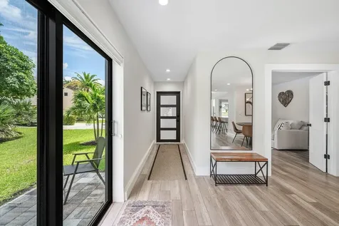 6078 Glendale Drive Boca Raton FL 33433