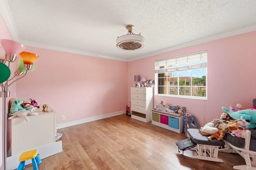 10710 NW 54th Place Coral Springs FL 33076