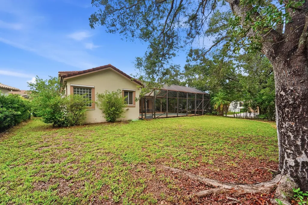 10710 NW 54th Place Coral Springs FL 33076