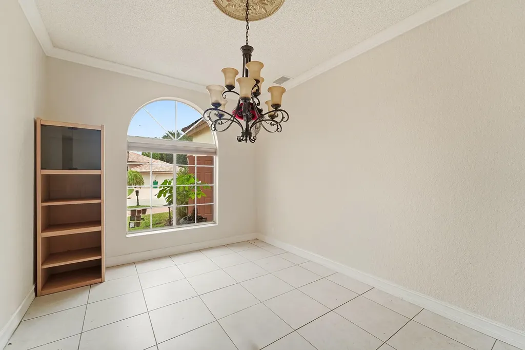 10710 NW 54th Place Coral Springs FL 33076
