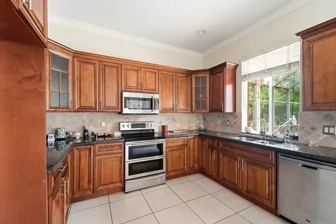 10710 NW 54th Place Coral Springs FL 33076