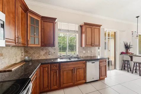 10710 NW 54th Place Coral Springs FL 33076