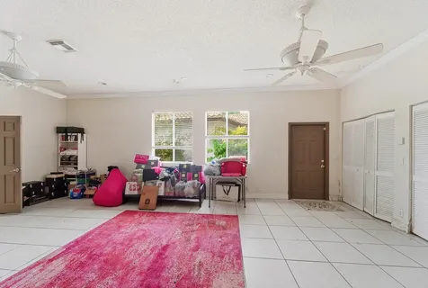 10710 NW 54th Place Coral Springs FL 33076