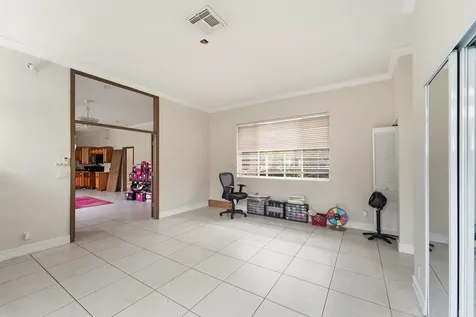 10710 NW 54th Place Coral Springs FL 33076