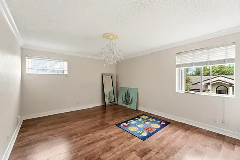 10710 NW 54th Place Coral Springs FL 33076
