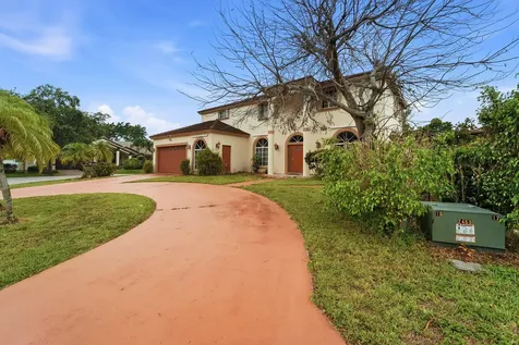 10710 NW 54th Place Coral Springs FL 33076