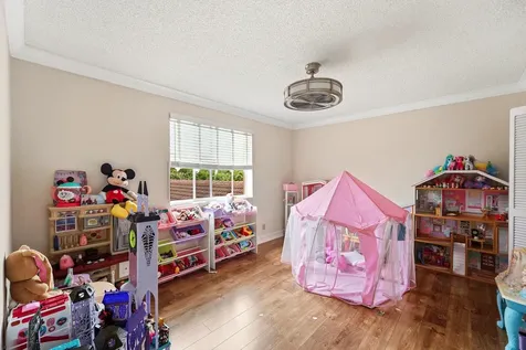 10710 NW 54th Place Coral Springs FL 33076