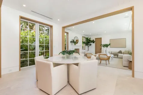 125 Worth Court N West Palm Beach FL 33405