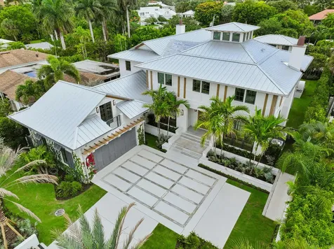 125 Worth Court N West Palm Beach FL 33405