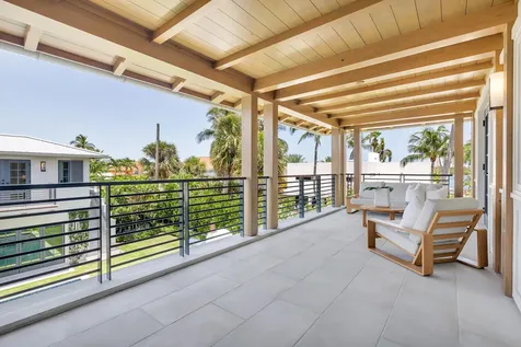 125 Worth Court N West Palm Beach FL 33405