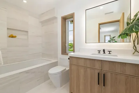 125 Worth Court N West Palm Beach FL 33405