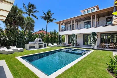 125 Worth Court N West Palm Beach FL 33405