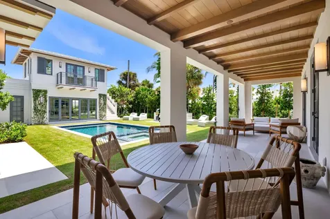 125 Worth Court N West Palm Beach FL 33405
