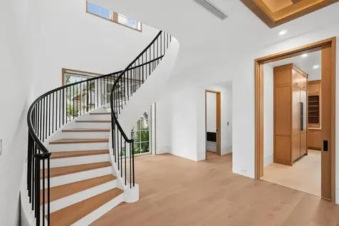 125 Worth Court N West Palm Beach FL 33405