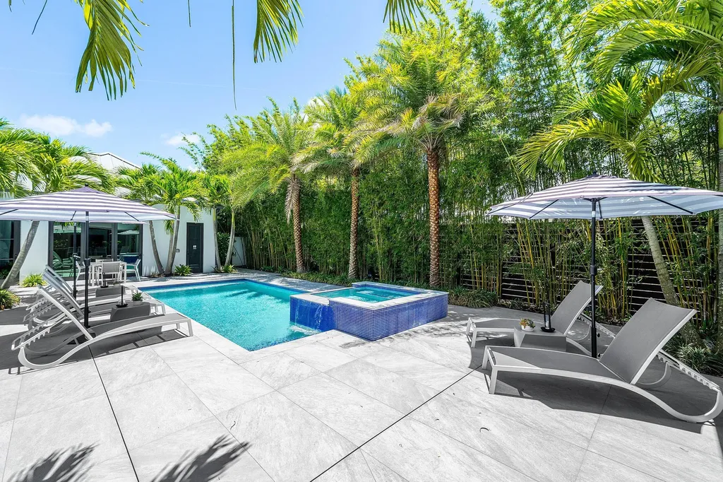 1275 N Swinton Avenue Delray Beach FL 33444