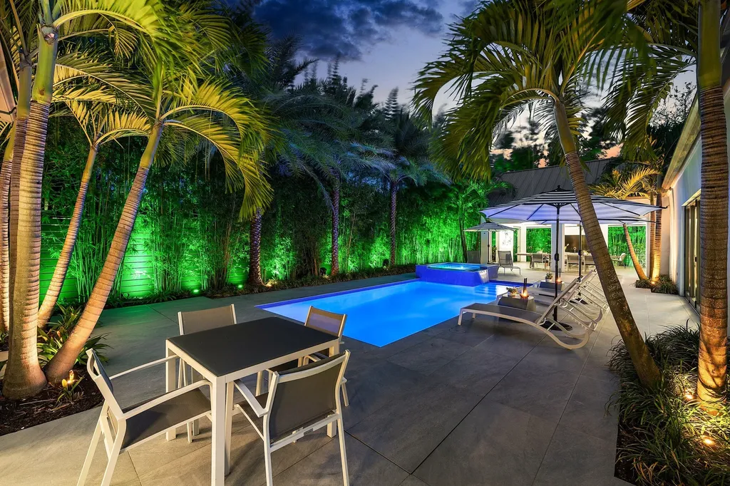 1275 N Swinton Avenue Delray Beach FL 33444