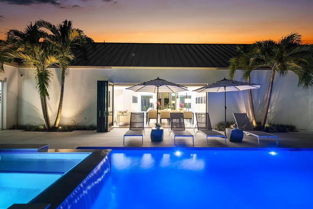 1275 N Swinton Avenue Delray Beach FL 33444