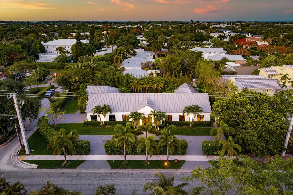 1275 N Swinton Avenue Delray Beach FL 33444